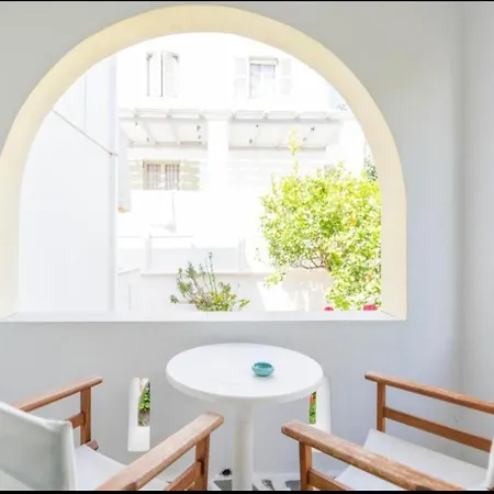 Orion 2 Hotel Naousa (Paros)